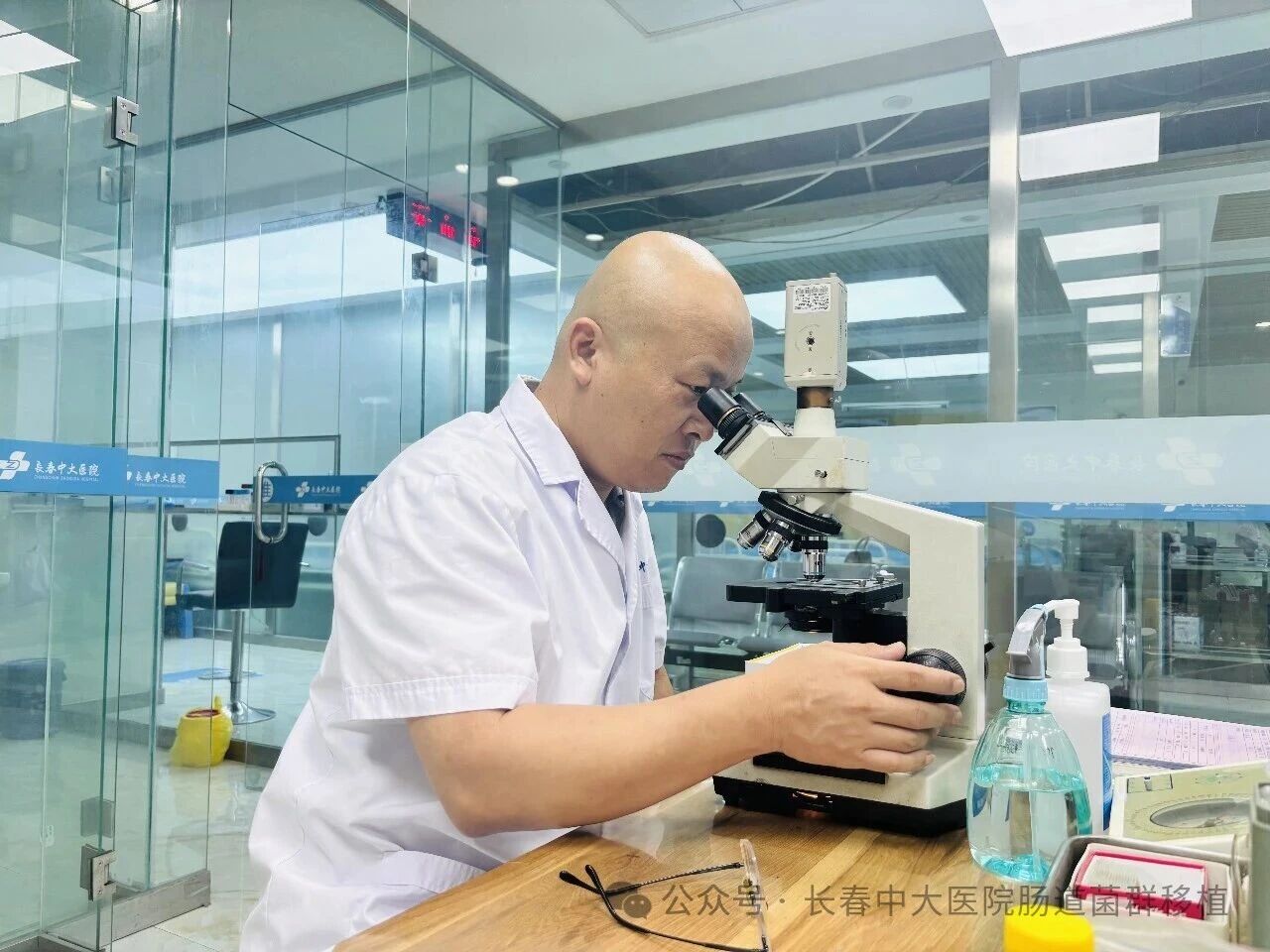 台州市|高朋磊医师：左手男科临床，右手肠道菌群移植深入研究